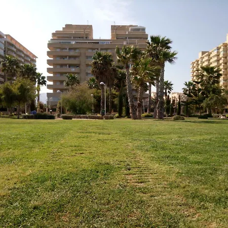 1ª Linea De Mar En Marina D'or Con Cesped Y Playa Familiar